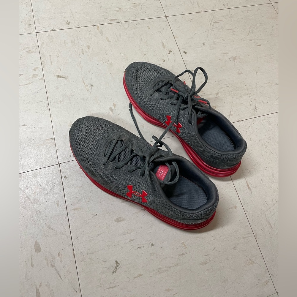 Running shoes